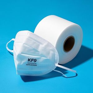 قماش فلتر KF94 من مادة الميلتبلون، قابل للتنفس ومقاوم للماء، مصنوع من البولي بروبيلين غير المنسوج بنسبة 100%، معتمد من OEKO-TEX، مادة خام لصناعة الأقنعة الجراحية - Product Image 4