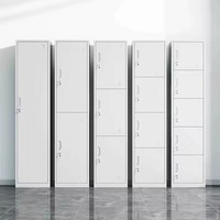 Armoire de rangement industrielle en acier à porte simple pour vêtements, vestiaire métallique robuste et sécurisé pour uniformes et tenues de travail du personnel