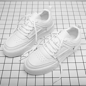 Zapatillas de moda, deportivas de cuero, para hombre y mujer, informales, versátiles, de malla transpirable, planas, para skateboarding. - Product Image 4