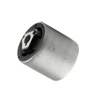 Pièces automobiles Accessoires de voiture Système de suspension de voiture Douille de bras de commande inférieur avant pour X3 E83 2.0i 2.0d 3.0d OE 31103412781