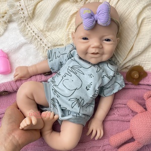 Poupée <span class=keywords><strong>Reborn</strong></span> vierge de 18 pouces en silicone intégral, réaliste, non peinte, avec membres flexibles, pour artistes et créateurs de Reborns, adaptée aux biberons et au bain - Product Image 4