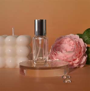 Grosir sederhana Design-10ml Mini persegi panjang transparan parfum kosong bening bergalur botol kaca dengan kualitas tinggi tutup perak - Product Image 4