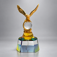 Trophée en cristal Aigle Doré, étanche, poli, gravure personnalisée, reconnaissance d'excellence en matière de leadership et de performance d'entreprise