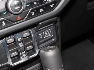 Vehículos Usados Baratos en Stock, Bien Inspeccionados, Jeep <span class=keywords><strong>Wrangler</strong></span> <span class=keywords><strong>Sahara</strong></span> de 4 Puertas, Auto Usado Todoterreno - Product Image 6
