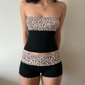 Conjunto de Dos Piezas de Corsé y Pantalones Cortos para Mujer, Estampado de Leopardo, Top Moldeador, Pantalones Cortos Tipo Boxer, Estilo Sexy, Casual y Atrevido - Product Image 3