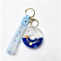 Porte-clés en acrylique en forme de donut avec sable mouvant liquide, pendentif flottant animal marin, breloque de sac, cadeau d'été pour la plage