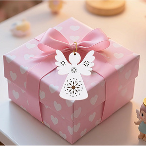 Ornement de Noël en bois découpé au laser, décoration suspendue pour la maison, cadeau artisanal pour enfants - Product Image 1