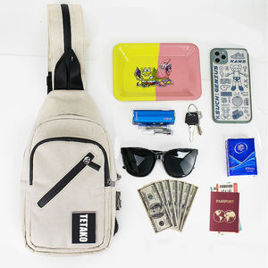 กระเป๋าสะพายข้างกันกลิ่นแบบมีซับในคาร์บอน ป้องกันกลิ่น กระเป๋าสะพายไหล่กันกลิ่นแบบสั่งทำ - Product Image 2