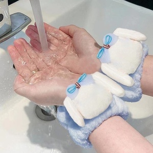 Lindas muñequeras de franela de alta calidad con diseño de <span class=keywords><strong>Sario</strong></span> para lavado facial, lavables, impermeables, para niñas, con diseño de dibujos animados. - Product Image 2