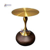 Table d'angle en acier inoxydable de style italien classique, très vendue, mobilier de salon moderne et minimaliste de luxe