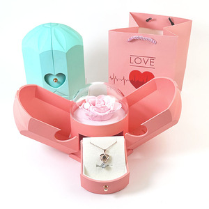 Regalo del Día de San Valentín Rosa preservada Inmortal para siempre <span class=keywords><strong>Rosas</strong></span> <span class=keywords><strong>en</strong></span> caja de regalo de acrílico 520 Idioma <span class=keywords><strong>Te</strong></span> <span class=keywords><strong>amo</strong></span> Collar - Product Image 1