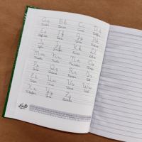 Cuaderno A6 Personalizado de Fábrica con Tapa Dura Plateada, 60 Hojas de Papel Offset, Textura de Telaraña para Escritura y Ejercicios