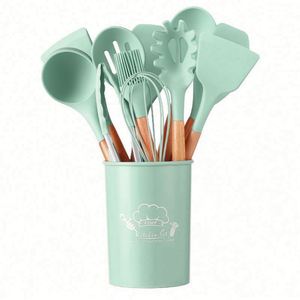 Ensemble de couteaux de cuisine et d'ustensiles en silicone de haute qualité pour la cuisson avec support - Product Image 5