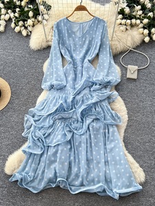 Nuovo Abito Estivo da Donna con Scollo a V a Pois, Orlo Irregolare e Balze, Elegante Gonna a Strati Stile Torta - Product Image 1