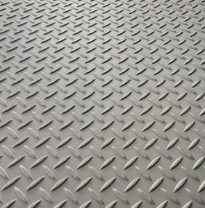Tôle d'acier antidérapante à carreaux multi-spécifications, structure solide, <span class=keywords><strong>pour</strong></span> la décoration et les infrastructures - Product Image 1