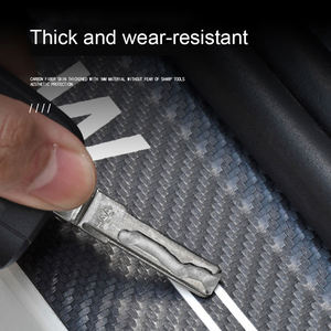 สติกเกอร์ติดขอบประตูรถ4ชิ้น, แผ่นยางคาร์บอนไฟเบอร์กันธรณีประตูรถ X1 X3 X4 X5แต่ง X7 X6 - Product Image 6