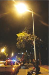 Farola de Aluminio Automática Niorsun de 100 Vatios en Venta, Farola LED de Calle en Miniatura con Alimentación CA, WADE-801, Farola Solar Automática - Product Image 6