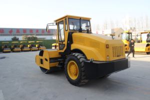 High Quality 10ton <b>Road</b> <b>Roller</b> with Diesel Engine Single Drum Core Components for <b>Road</b> Construction-Available for Sale - Product Image 3