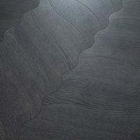 Parquet en chêne noir à motif irrégulier à grandes feuilles, écologique, pour usage domestique, compatible chauffage, en bois massif et bois d'ingénierie
