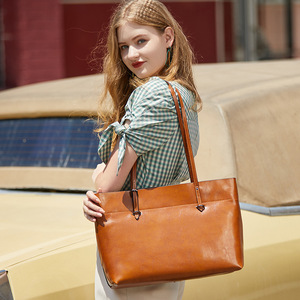 Bolso Tote de Cuero Encerado Vintage con Logotipo Personalizado, Bolso de Hombro de Cuero Vacuno Genuino de Gran Capacidad para <span class=keywords><strong>Mujer</strong></span>, Bolso Profesional OEM ODM - Product Image 1
