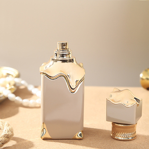 Perfume Árabe para Mujer de 100 ml, Aroma Floral Afrutado Dulce y Duradero, Uso Diario, Perfume Árabe de Lujo al por Mayor - Product Image 4