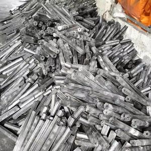 Charbon de bois de sciure de bois d'exportation du Vietnam, inodore, faible teneur en cendres, haute rétention de chaleur, longue durée de combustion, pour barbecue - Product Image 5