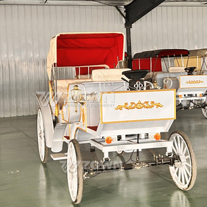 Charrette à chevaux électrique de type classique rétro pour le tourisme, idéale pour les parcs commerciaux - Product Image 1