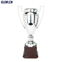 Elor 2024 Nouveaux trophées et récompenses de conception haut de gamme dorés avec décoration en cristal AAW25150 ABC Différentes options de taille