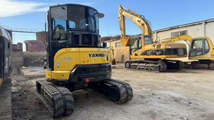 Mini-excavatrice Yanmar de 5 tonnes de poids opérationnel, moteur Cummins, capacité de la benne de 0,4 m³, équipement de construction sur chenilles - Product Image 3