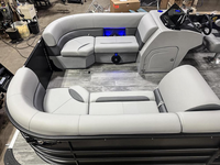 Kinlife 2026 Nouveau bateau ponton en aluminium de 22 pieds avec auvent pliable, feux de navigation LED pour la pêche en famille et la navigation