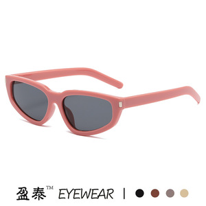 Lunettes de soleil œil de chat irrégulières cloutées Mi, protection UV400, monture PC, style petit visage pour femme - Product Image 3