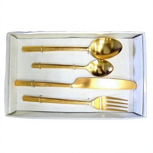 Juego de Cubiertos de Boda Minimalistas Hechos a Mano de Acero Inoxidable Plateado Ecológico, Colección Chic de Cucharas y Tenedores de Axiom - Product Image 1
