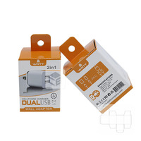 Boîtes en carton d'emballage de produits électroniques Boîte suspendue en papier d'emballage avec adaptateur mural et rabat pour chargeurs de prise