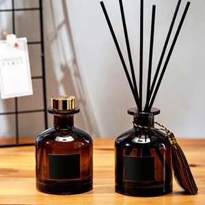 Vente flash - Diffuseur d'arômes élégant sans flamme - Coffret cadeau pour la maison et le bureau - Parfum longue durée pour la relaxation et le soulagement du stress - Product Image 1