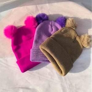 <span class=keywords><strong>Bonnet</strong></span> à double <span class=keywords><strong>pompon</strong></span> personnalisable pour enfants, hiver, filles et garçons, <span class=keywords><strong>pompon</strong></span> en acrylique, fourrure tricotée, image de personnage - Product Image 4