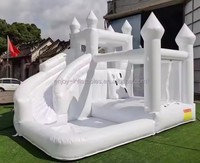 Offre Spéciale de qualité commerciale couleur pastel clair mariage gonflable rebond maison videur cavalier blanc château gonflable saut combo