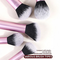 Ensemble de 15 pinceaux de maquillage synthétiques roses avec un tampon à poudre triangulaire, logo personnalisé, kit de pinceaux cosmétiques avec sac de rangement portable