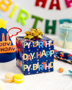 Original design customizable design for daily-use boy pet <b>blue</b> gold-stamped birthday gift wrapping <b>paper</b> - Product Image 5