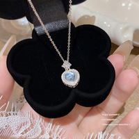 Liontin Hati Biru Fantasi dengan Inlay, Desain Minoritas yang Chic, Kalung Rantai Klavikula Segar, Aksesoris untuk Wanita