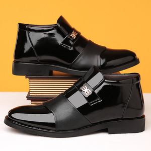 Mocasines de Cuero para Hombre con Punta Puntiaguda, Forro de Felpa, Suela de Goma, Zapatos de Vestir Cómodos para Oficina y Carrera Profesional - Product Image 2