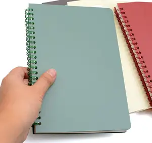 Cuaderno con logotipo personalizado de tapa dura de plástico grueso de 8,3 pulgadas x 5,9 pulgadas, promoción multicolor para cuaderno en espiral para estudiantes