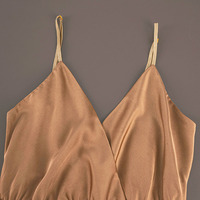 Robe Courte Premium Femme Marron en Satin à Bretelles Fines, Col V Cache-cœur, Taille Élastique, Fluide, pour Soirée Estivale