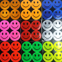 Pegatina Reflectante Super Adhesiva con Cara Sonriente en 11 Colores para Coche, Moto, Bicicleta, Scooter, Mochila, Casco