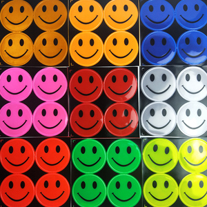 Pegatina Reflectante Super Adhesiva con Cara Sonriente en 11 Colores para Coche, Moto, Bicicleta, Scooter, Mochila, Casco - Product Image 3