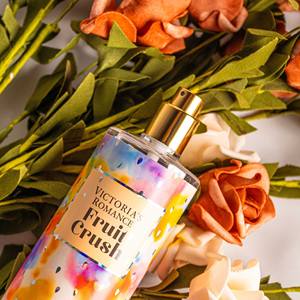 สเปรย์ไอน้ำดอกไม้และกลิ่นผลไม้ขนาด250มล. สำหรับผู้หญิง <span class=keywords><strong>Victoria</strong></span> - Product Image 3