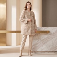 Manteau mi-long en laine pour femme, kaki, matelassé losanges, col rond, boutons dorés vintage, poches à double rabat, style ample, vêtement d'extérieur hiver
