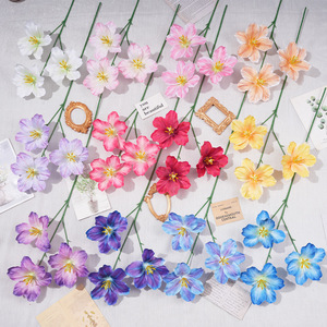 Bouquet de tulipes artificielles à 3 têtes, fleurs en soie réalistes, décoration de mariage, arrangement floral pour salon - Product Image 1