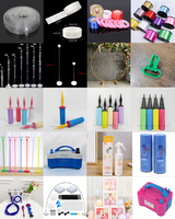Accessoires pour ballons en gros : Supports à ballons à points, à trou simple ou double, à chaîne, rubans, bases et embellisseurs de couleur vive