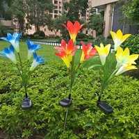 Lampe solaire LED Guangdong IP65 en forme de fleur, 4 LED, 4 têtes, type lys, pour jardin et cour
