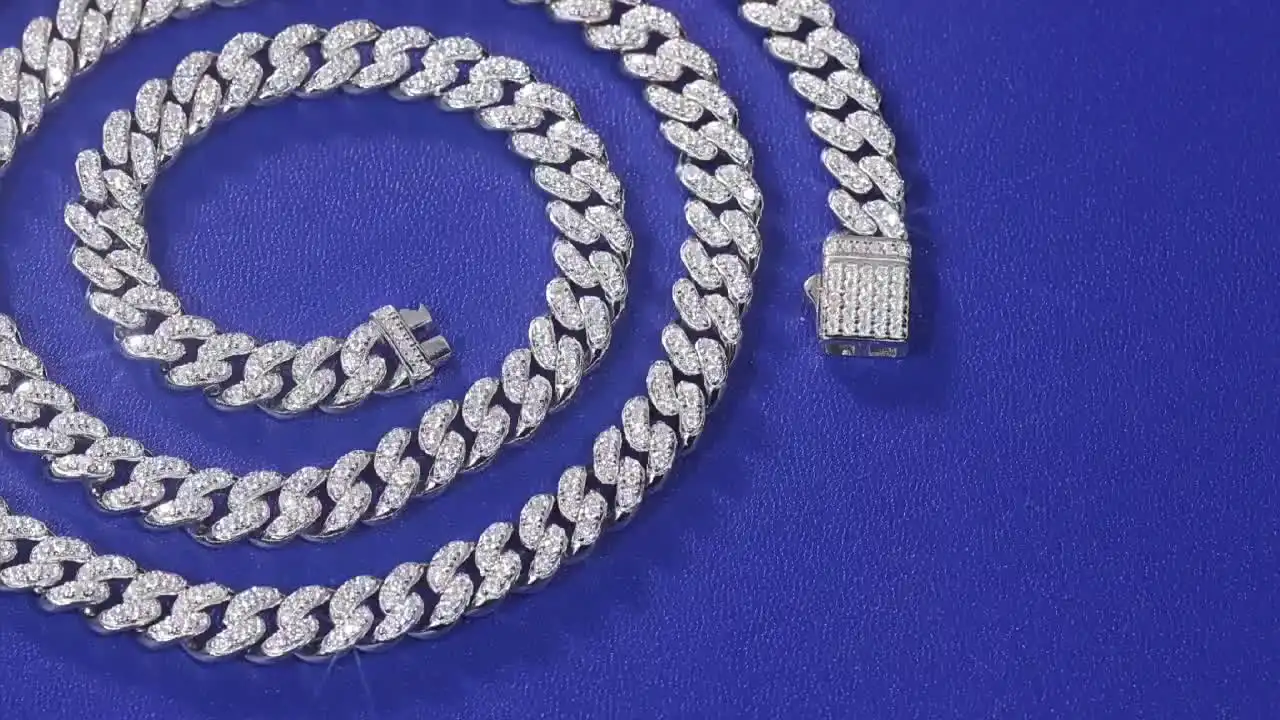 Moissanite Necklace Pendant   925 Silver Cuban ChainCuban Necklace Cuban Clavicle Chain For Men And Women.EngagemeHiphopRock